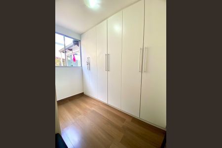 Apartamento para alugar com 120m², 4 quartos e 1 vaga Apartamento para alugar com 120m², 4 quartos e 1 vagaCozinha