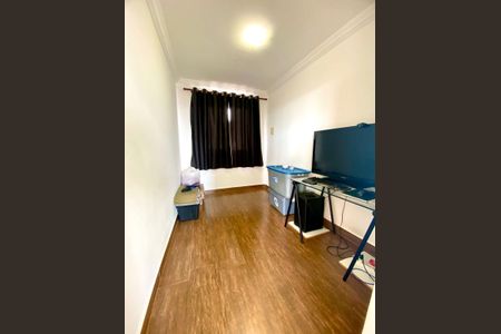 Apartamento para alugar com 120m², 4 quartos e 1 vaga Apartamento para alugar com 120m², 4 quartos e 1 vagaQuarto