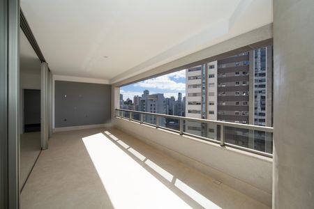 VARANDA de apartamento à venda com 4 quartos, 207m² em Vila das Flores, Nova Lima