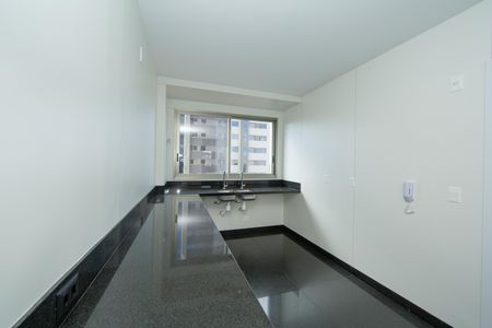 COZINHA de apartamento à venda com 4 quartos, 207m² em Vila das Flores, Nova Lima
