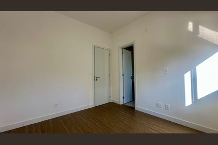 Quarto  de apartamento à venda com 4 quartos, 208m² em Vila das Flores, Nova Lima