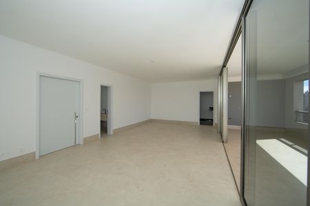 Apartamento à venda com 208m², 4 quartos e 3 vagas Apartamento à venda com 208m², 4 quartos e 3 vagasSALA