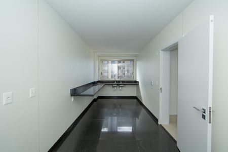 COZINHA de apartamento à venda com 4 quartos, 208m² em Vila das Flores, Nova Lima