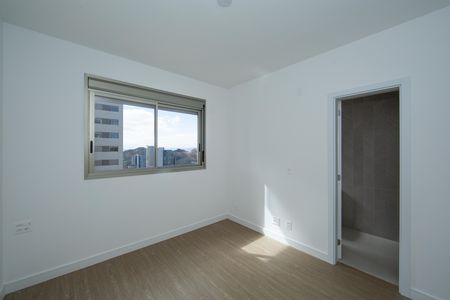 QUARTO2 de apartamento à venda com 4 quartos, 208m² em Vila das Flores, Nova Lima