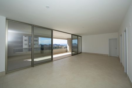 Apartamento à venda com 4 quartos, 208m² em Vila das Flores, Nova Lima