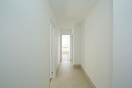 CORREDOR de apartamento à venda com 4 quartos, 208m² em Vila das Flores, Nova Lima