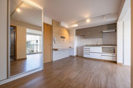 Studio à venda com 31m², 1 quarto e 1 vaga Studio à venda com 31m², 1 quarto e 1 vagaStudio