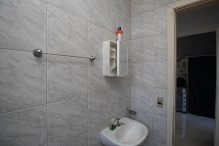 Banheiro  de apartamento para alugar com 2 quartos, 50m² em Vila Sirena, Guarulhos