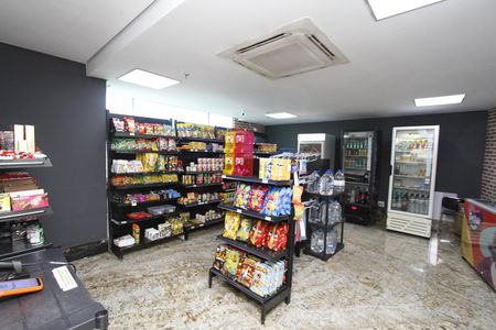 Studio à venda com 29m², 1 quarto e sem vagamercado