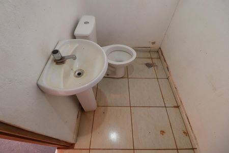 Casa para alugar com 150m², 2 quartos e 2 vagasBanheiro 