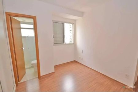 Apartamento à venda com 68m², 2 quartos e 2 vagasSuíte 