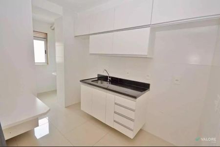 Apartamento à venda com 68m², 2 quartos e 2 vagasCozinha