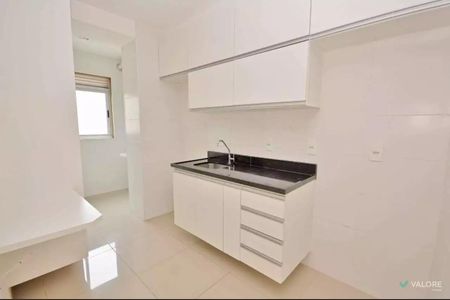 Apartamento à venda com 68m², 2 quartos e 2 vagasCozinha