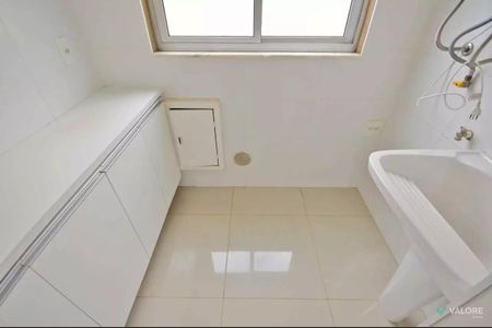 Apartamento à venda com 68m², 2 quartos e 2 vagasÁrea de Serviço