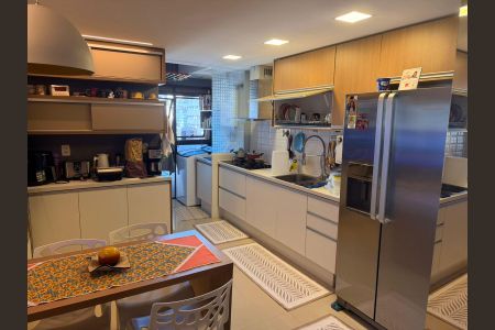 Cozinha de apartamento à venda com 4 quartos, 120m² em Recreio dos Bandeirantes, Rio de Janeiro