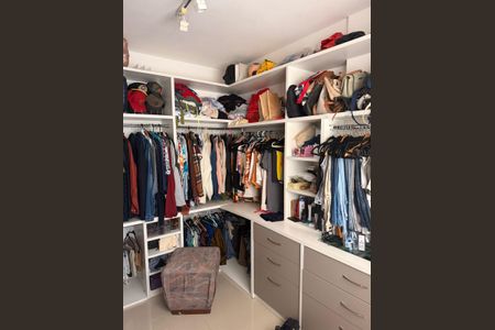 Quarto de apartamento à venda com 4 quartos, 120m² em Recreio dos Bandeirantes, Rio de Janeiro