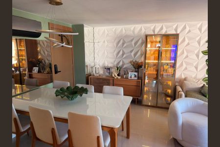 Sala de apartamento à venda com 4 quartos, 120m² em Recreio dos Bandeirantes, Rio de Janeiro