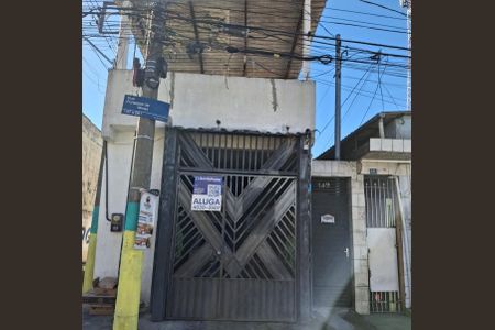 Fachada de casa para alugar com 2 quartos, 100m² em Vila Barros, Guarulhos
