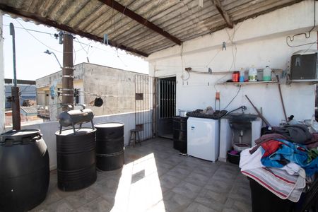 Casa para alugar com 100m², 2 quartos e 1 vaga Casa para alugar com 100m², 2 quartos e 1 vagaÁrea de Serviço