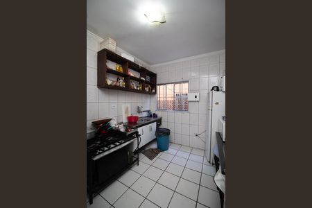 Cozinha de casa para alugar com 2 quartos, 100m² em Vila Barros, Guarulhos