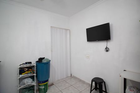 Casa para alugar com 100m², 2 quartos e 1 vaga Casa para alugar com 100m², 2 quartos e 1 vagaQuarto 1