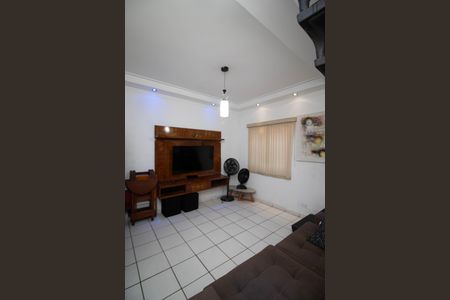 Casa para alugar com 100m², 2 quartos e 1 vaga Casa para alugar com 100m², 2 quartos e 1 vagaSala