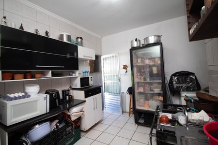Casa para alugar com 100m², 2 quartos e 1 vaga Casa para alugar com 100m², 2 quartos e 1 vagaCozinha