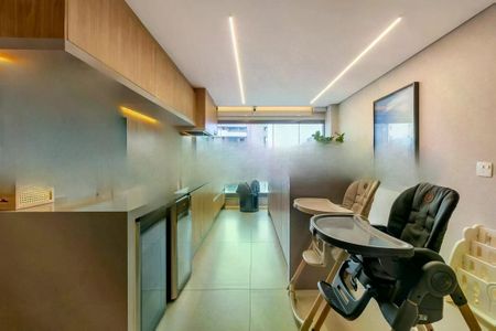 Apartamento à venda com 3 quartos, 165m² em Vila Clementino, São Paulo