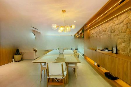 Apartamento à venda com 3 quartos, 165m² em Vila Clementino, São Paulo