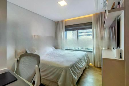 Apartamento à venda com 165m², 3 quartos e 2 vagas