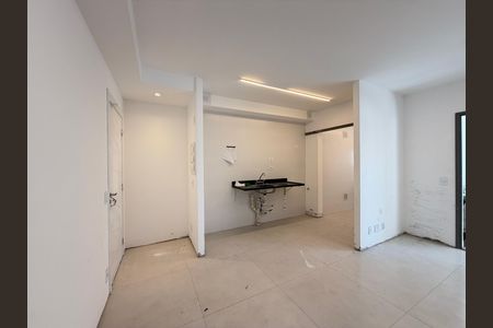 Apartamento à venda com 2 quartos, 75m² em Quarta Parada, São Paulo