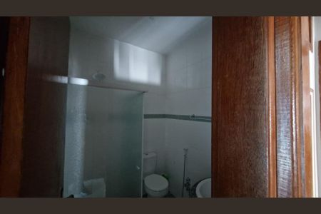 Casa de condomínio para alugar com 130m², 3 quartos e 1 vaga Casa de condomínio para alugar com 130m², 3 quartos e 1 vagaBanheiro Suíte