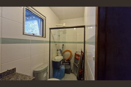 Casa de condomínio para alugar com 130m², 3 quartos e 1 vaga Casa de condomínio para alugar com 130m², 3 quartos e 1 vagaBanheiro de serviço