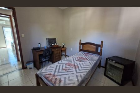 Casa de condomínio para alugar com 130m², 3 quartos e 1 vaga Casa de condomínio para alugar com 130m², 3 quartos e 1 vagaQuarto