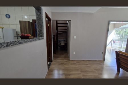 Casa de condomínio para alugar com 130m², 3 quartos e 1 vaga Casa de condomínio para alugar com 130m², 3 quartos e 1 vagaSala