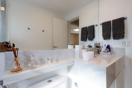 Apartamento à venda com 157m², 3 quartos e 3 vagasBanheiro