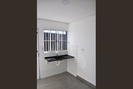 Apartamento à venda com 25m², 1 quarto e sem vaga Apartamento à venda com 25m², 1 quarto e sem vagaDetalhe - Sala e Cozinha