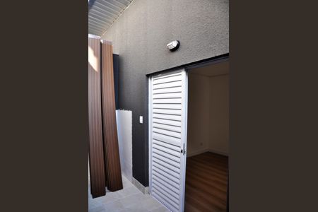 Apartamento à venda com 25m², 1 quarto e sem vaga Apartamento à venda com 25m², 1 quarto e sem vagaDetalhe - Varanda e Área de Serviço
