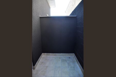 Apartamento à venda com 25m², 1 quarto e sem vaga Apartamento à venda com 25m², 1 quarto e sem vagaDetalhe - Varanda e Área de Serviço