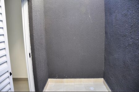 Apartamento para alugar com 25m², 1 quarto e sem vaga Apartamento para alugar com 25m², 1 quarto e sem vagaDetalhe - Varanda e Área de Serviço
