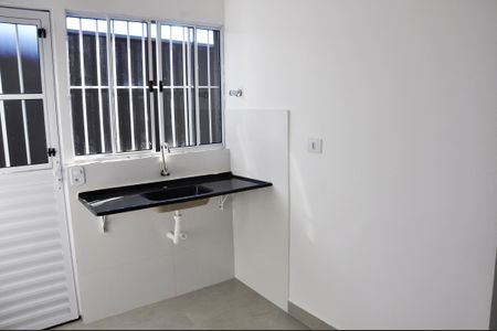 Apartamento para alugar com 25m², 1 quarto e sem vaga Apartamento para alugar com 25m², 1 quarto e sem vagaDetalhe - Sala e Cozinha