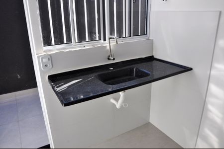Apartamento para alugar com 25m², 1 quarto e sem vaga Apartamento para alugar com 25m², 1 quarto e sem vagaDetalhe - Sala e Cozinha