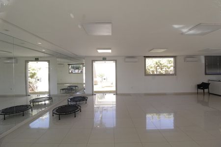Apartamento para alugar com 45m², 2 quartos e 1 vagaÁrea comum - Salão de festas