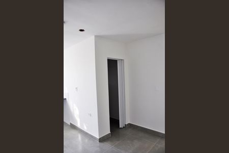 Apartamento para alugar com 37m², 1 quarto e sem vaga Apartamento para alugar com 37m², 1 quarto e sem vagaDetalhe - Sala e Cozinha