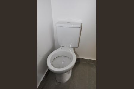 Detalhe - Banheiro Social de apartamento à venda com 1 quarto, 27m² em Vila Zat, São Paulo