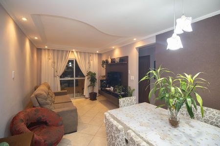 Sala  de apartamento à venda com 2 quartos, 61m² em Vila Medeiros, São Paulo