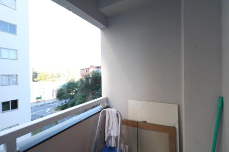 Varanda de apartamento para alugar com 3 quartos, 56m² em Jardim Canhema, Diadema