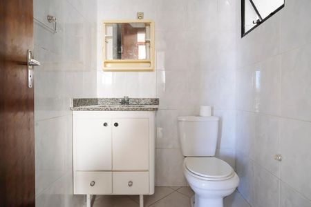 Banheiro de apartamento para alugar com 2 quartos, 62m² em Parque Santo Antonio, São Bernardo do Campo