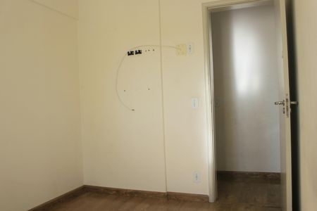 Apartamento à venda com 71m², 3 quartos e 2 vagasQuarto 3