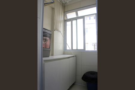 Apartamento à venda com 71m², 3 quartos e 2 vagasLavanderia 